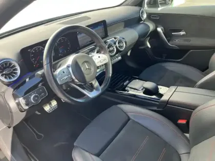 Photo 28 Mercedes Classe A 200 d AMG Line