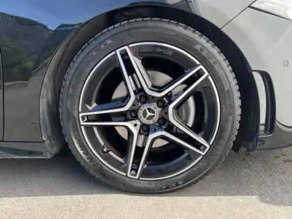 Photo 26 Mercedes Classe A 200 d AMG Line