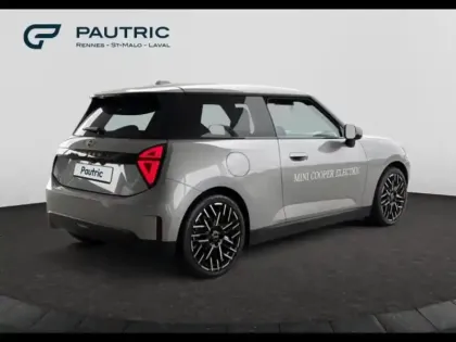 Photo 34 Mini Cooper  3 Portes SE 218ch Favoured