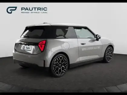 Photo 19 Mini Cooper  3 Portes SE 218ch Favoured