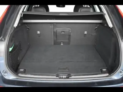 Photo 20 Volvo Xc60  T6 Hybride Rechargeable 253 + 145ch Plus Style Dark Geartronic 8 AWD