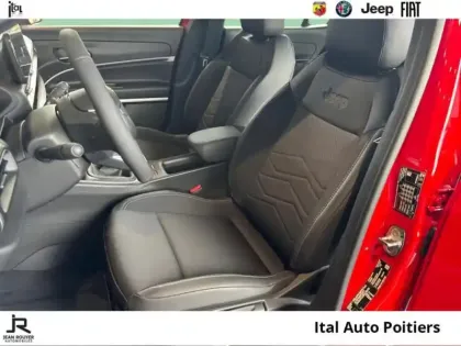 Photo 8 Jeep Avenger  1.2 Turbo T3 100ch Altitude