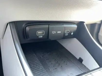 Photo 65 Hyundai Bayon  1.0 T-GDi 100 DCT-7