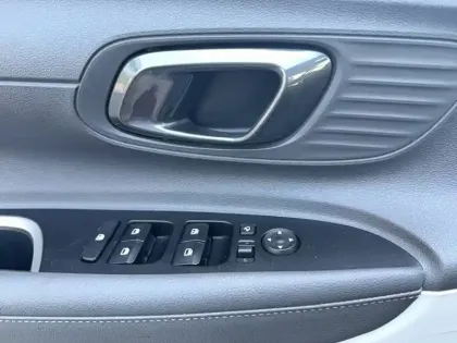 Photo 90 Hyundai Bayon  1.0 T-GDi 100 DCT-7