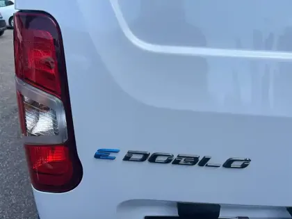 Photo 71 Fiat Doblo -E CARGO FOURGON TAILLE M 800 KG ELECTRIQUE 100 KW