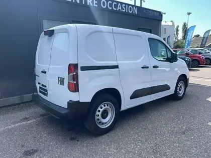 Photo 93 Fiat Doblo -E CARGO FOURGON TAILLE M 800 KG ELECTRIQUE 100 KW