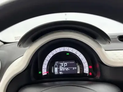 Photo 16 Renault Twingo  III Achat Intégral - 21