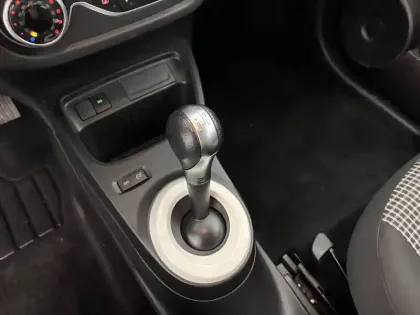 Photo 12 Renault Twingo  III Achat Intégral - 21