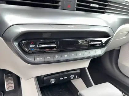 Photo 58 Hyundai Bayon  1.0 T-GDi 100 DCT-7