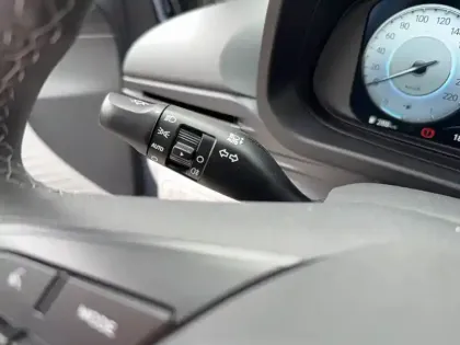 Photo 54 Hyundai Bayon  1.0 T-GDi 100 DCT-7