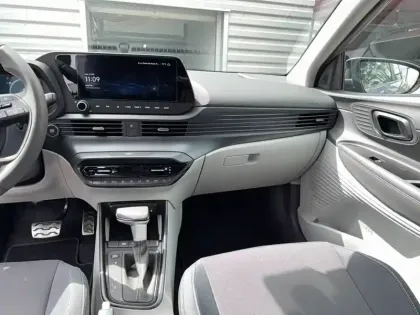 Photo 48 Hyundai Bayon  1.0 T-GDi 100 DCT-7