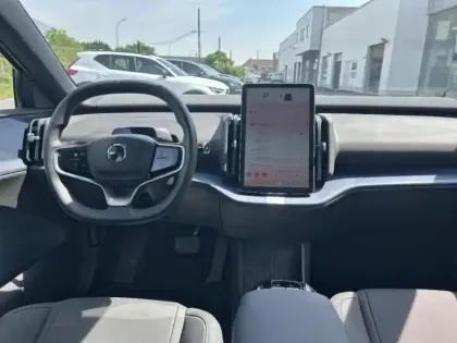 Photo 5 Volvo Ex30  Single Extended Range 272ch Ultra