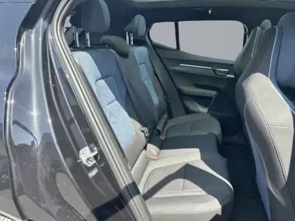 Photo 7 Volvo Ex30  Single Extended Range 272ch Ultra