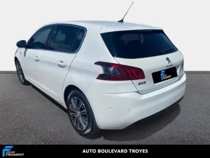 Photo 6 Peugeot 308  1.2 PureTech 130ch S&S Roadtrip