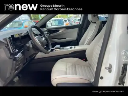 Photo 16 Renault Espace  1.2 E-Tech full hybrid 200ch Iconic 7 places - 24