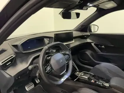 Photo 26 Peugeot 2008  Electrique 50 kWh 136 ch