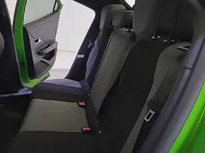 Photo 31 Opel Mokka  Electrique 136 ch & Batterie 50 kWh