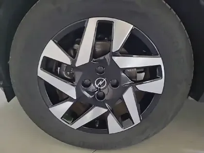 Photo 32 Opel Mokka  Electrique 136 ch & Batterie 50 kWh