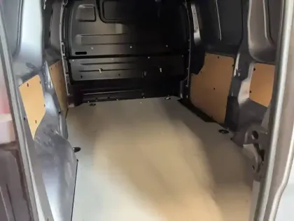 Photo 16 Peugeot Expert  FGN M ELECTRIQUE 100KWH 136CH BATTERIE 50 KWH