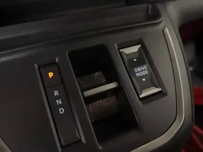 Photo 13 Peugeot Expert  FGN M ELECTRIQUE 100KWH 136CH BATTERIE 50 KWH