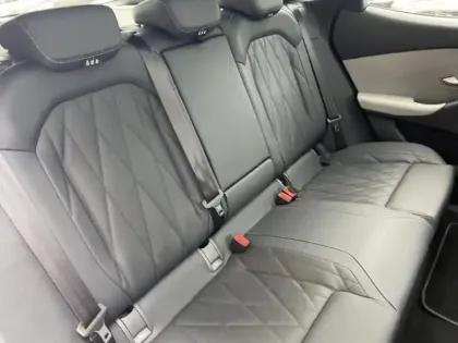 Photo 11 Ford Capri  286ch Extended Range 77kW Pack Premium RWD