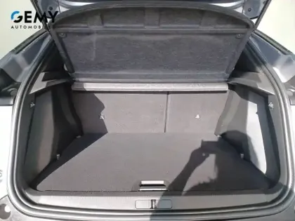 Photo 5 Peugeot 2008  Moteur électrique 136 ch