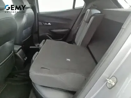 Photo 20 Peugeot 2008  Moteur électrique 136 ch