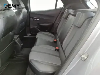 Photo 9 Peugeot 2008  Moteur électrique 136 ch