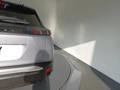 Photo 19 Peugeot 2008  Moteur électrique 136 ch