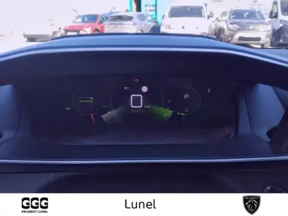 Photo 15 Peugeot 208  PureTech 100 S&S EAT8