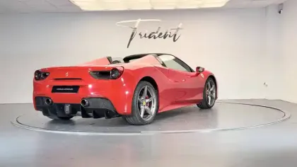 Photo 23 Ferrari 488  4.0 V8 670ch Spider
