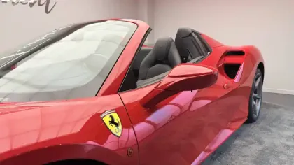 Photo 47 Ferrari 488  4.0 V8 670ch Spider