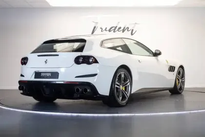 Photo 28 Ferrari Gtc4lusso GTC4 Lusso V12 6.0 690ch