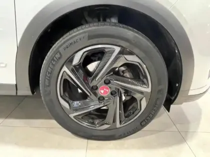 Photo 9 DS DS 3  Crossback PureTech 130ch Performance Line + Automatique 7cv