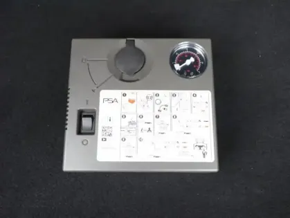 Photo 12 Peugeot 2008  e- 136ch GT