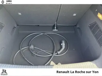 Photo 6 Renault Megane  E-Tech Electric 220ch Techno autonomie confort -24