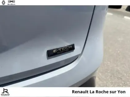 Photo 13 Renault Megane  E-Tech Electric 220ch Techno autonomie confort -24