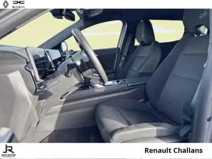 Photo 27 Renault Espace  1.2 E-Tech full hybrid 200ch esprit Alpine 7 places - 24
