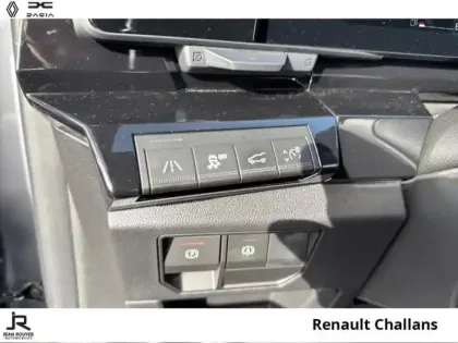 Photo 22 Renault Espace  1.2 E-Tech full hybrid 200ch esprit Alpine 7 places - 24