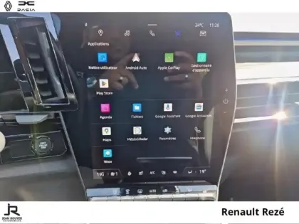 Photo 13 Renault Austral  1.2 E-Tech full hybrid 200ch Iconic