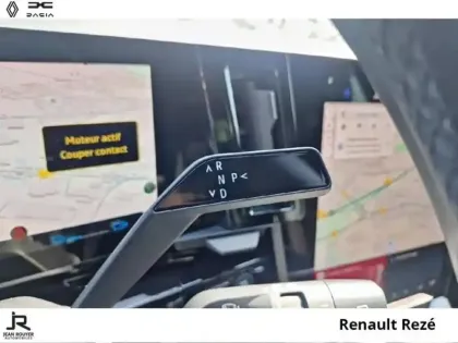 Photo 5 Renault Austral  1.2 E-Tech full hybrid 200ch Iconic