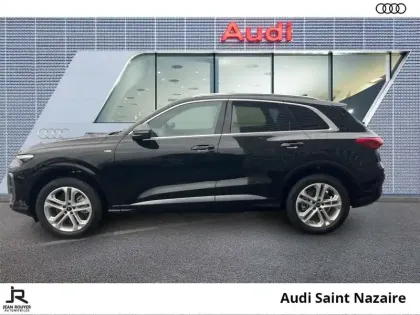 Photo 39 Audi Q5  TDI 204 ch Hybride S tronic 7 Quattro