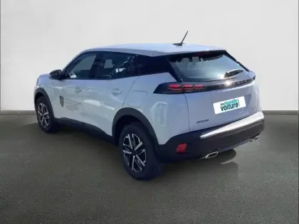 Photo 28 Peugeot 2008  Hybrid 145 e-DCS6