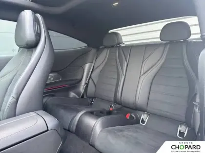 Photo 104 Mercedes CLE  Coupé 300 9G-Tronic 4MATIC