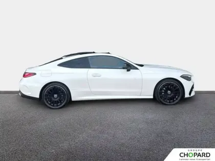 Photo 95 Mercedes CLE  Coupé 300 9G-Tronic 4MATIC