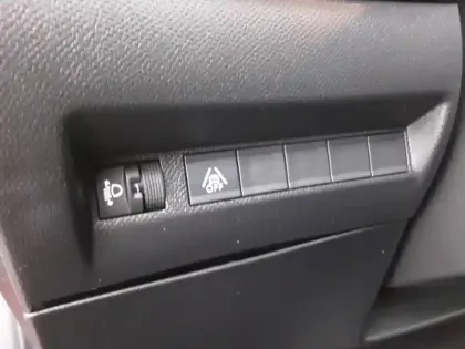 Photo 51 Peugeot 208  Electrique 50 kWh 136ch