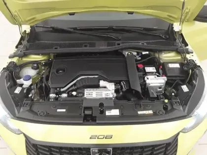 Photo 39 Peugeot 208  Hybrid 100 e-DCS6