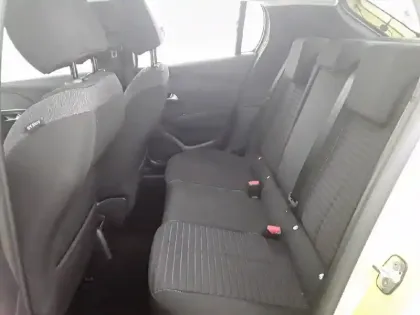 Photo 29 Peugeot 208  Hybrid 100 e-DCS6