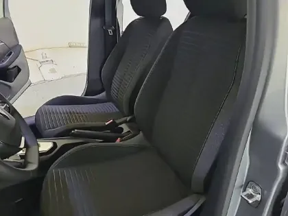 Photo 10 Peugeot 208  Hybrid 100 e-DCS6