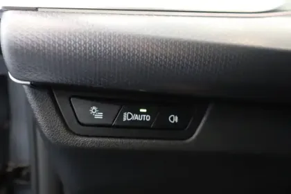 Photo 14 BMW X1  xDrive 25e 245ch DKG7